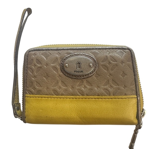 Fossil Tan and Lime/Yellow Leather Wristlet - Picture 1 of 7